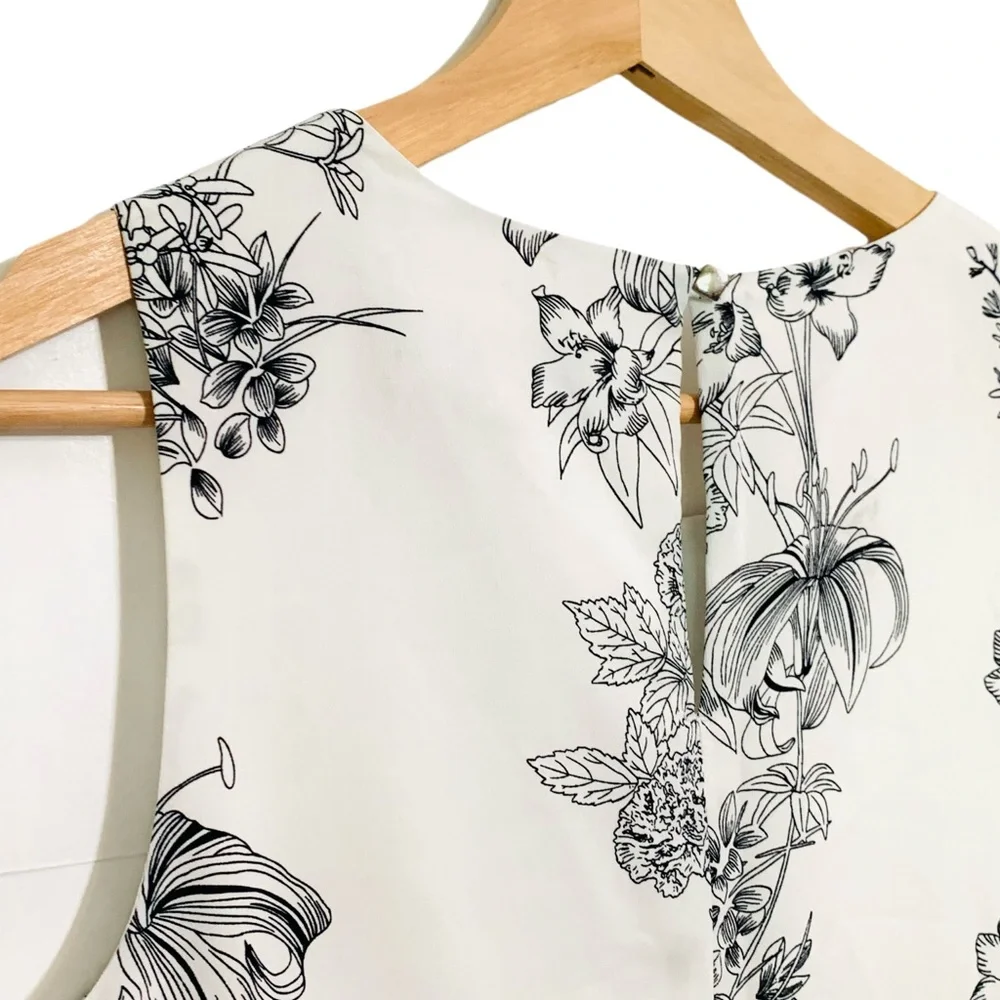 Banana Republic Floral Print Pintuck Shift Dress Size 2 Black White Summer Dress